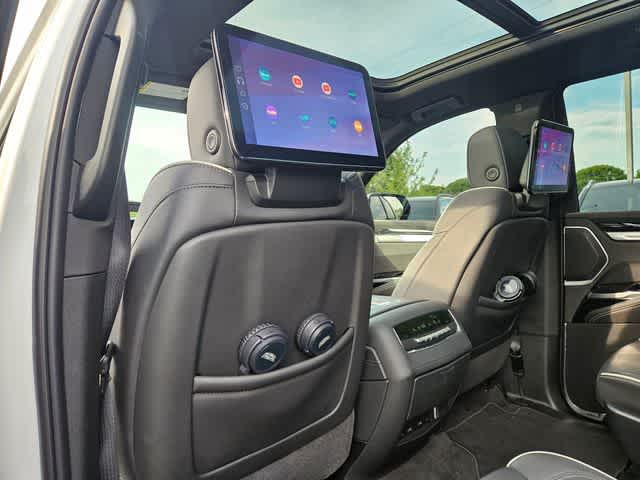 Thumbnail: 2025 Cadillac Escalade - 16