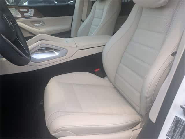 Thumbnail: 2025 Mercedes-Benz GLE - 15