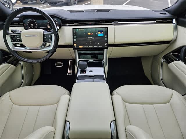 Thumbnail: 2025 Land Rover Range Rover - 18