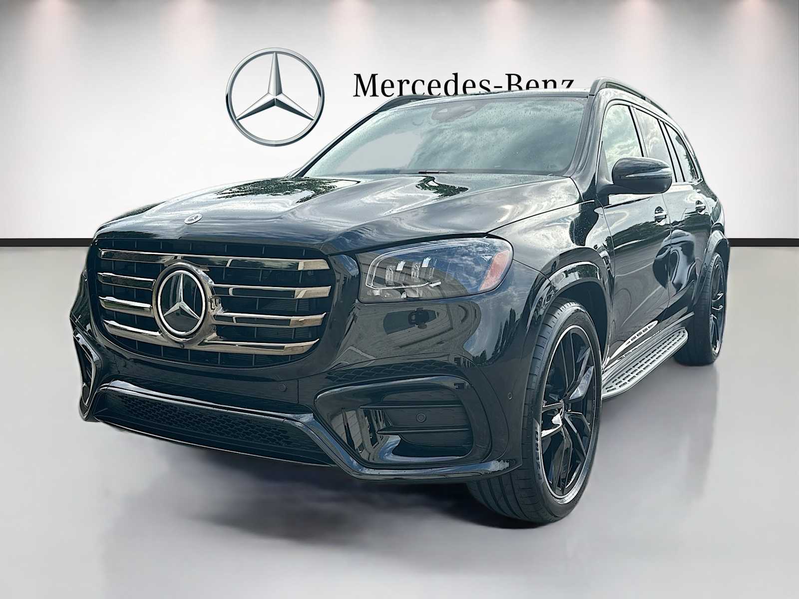 Thumbnail: 2026 Mercedes-Benz GLS - 1