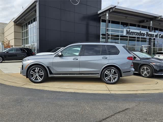 Thumbnail: 2026 BMW X7 - 5