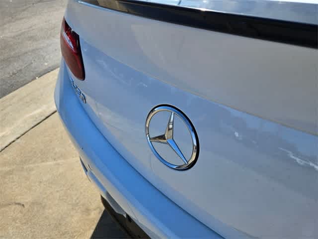 Thumbnail: 2022 Mercedes-Benz E-Class - 10