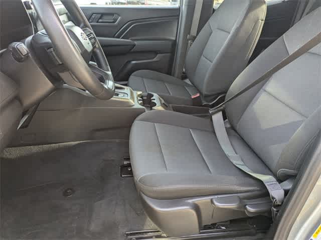 Thumbnail: 2024 Chevrolet Colorado - 15