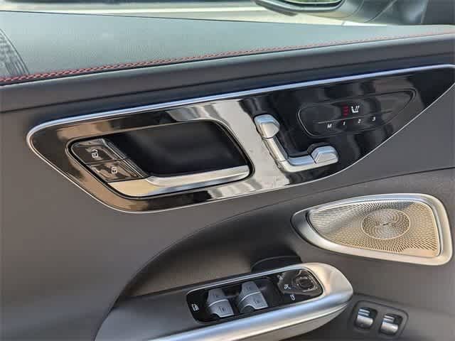 Thumbnail: 2025 Mercedes-Benz C-Class - 16