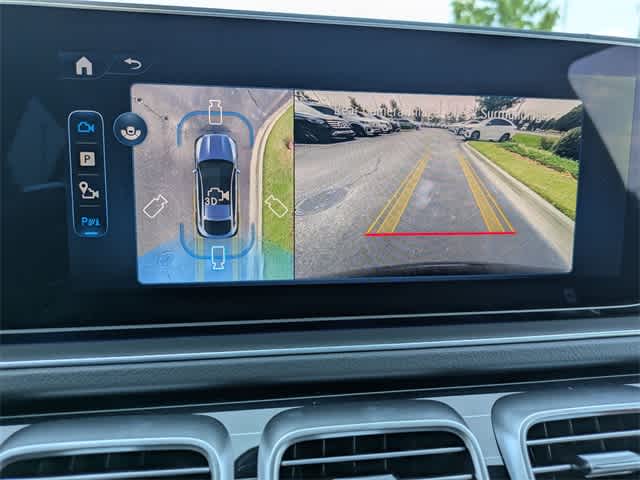 Thumbnail: 2026 Mercedes-Benz GLE - 29