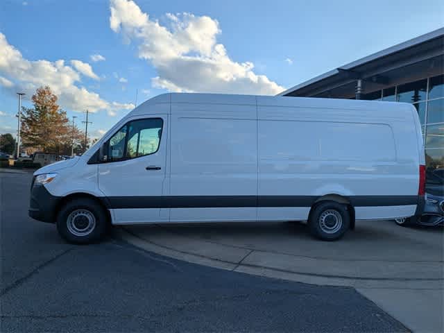 Thumbnail: 2026 Mercedes-Benz CLE - 5