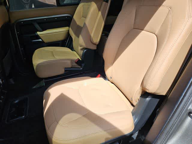 Thumbnail: 2025 Land Rover Defender - 21