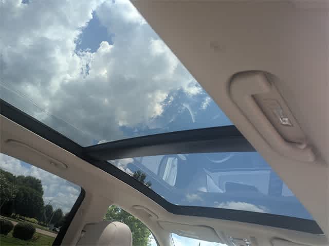 Thumbnail: 2025 Mercedes-Benz GLE - 21