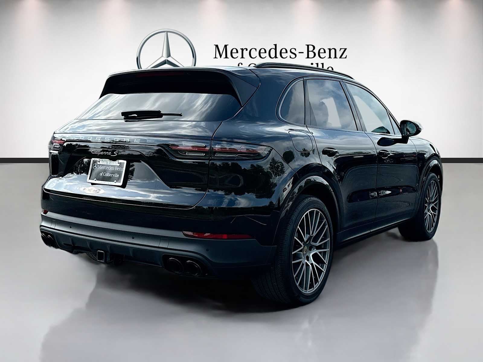 Thumbnail: 2023 Porsche Cayenne - 5
