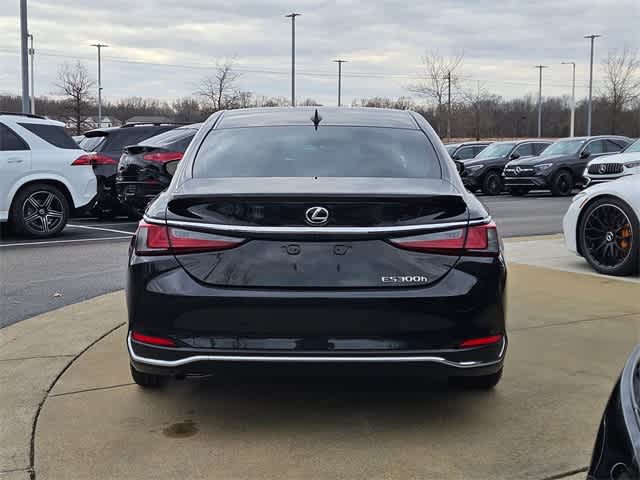 Thumbnail: 2024 Lexus ES - 7