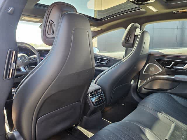 Thumbnail: 2023 Mercedes-Benz EQS - 16