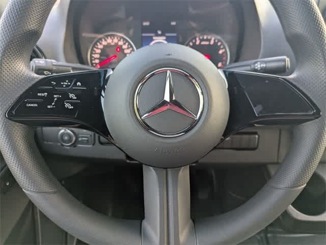 Thumbnail: 2025 Mercedes-Benz Sprinter - 22