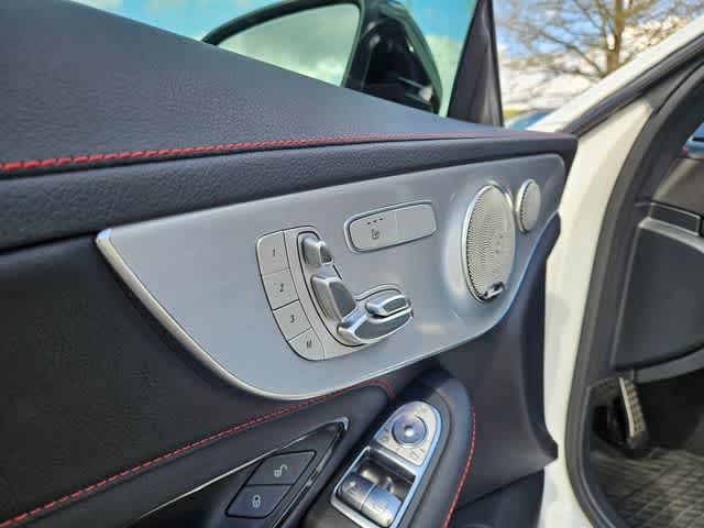 Thumbnail: 2022 Mercedes-Benz C-Class - 16