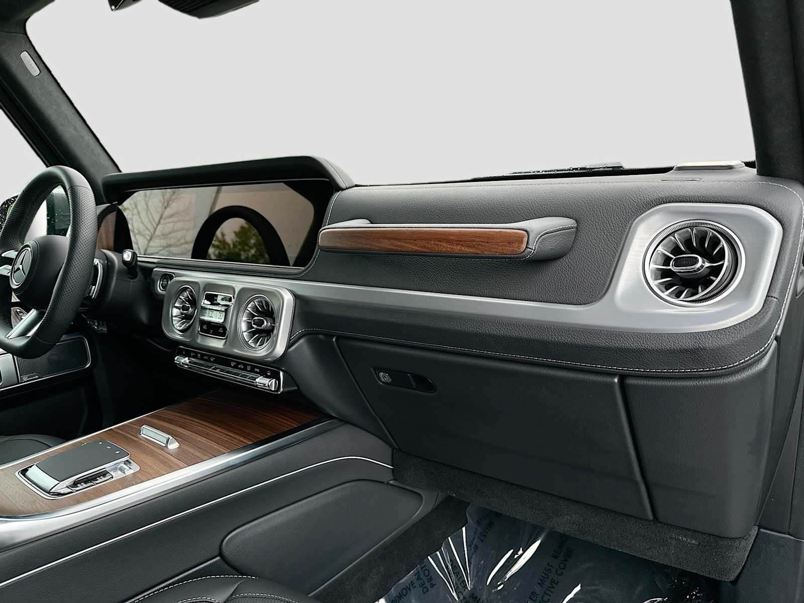 Thumbnail: 2026 Mercedes-Benz G-Class - 31