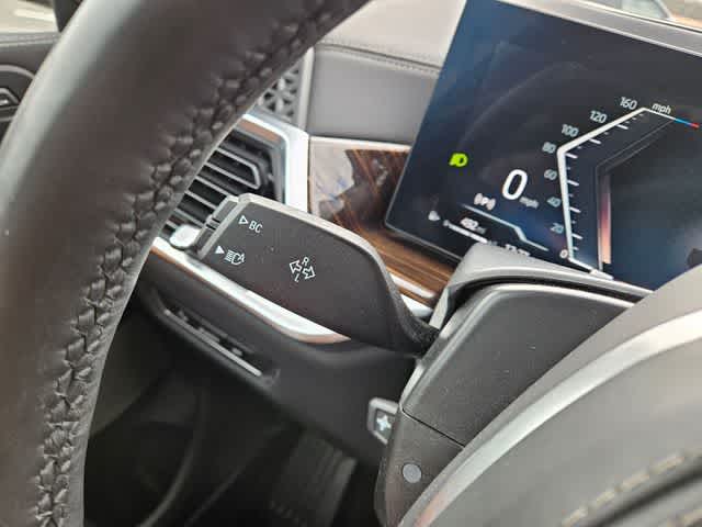 Thumbnail: 2026 BMW X7 - 28