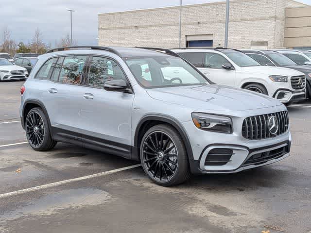 Thumbnail: 2026 Mercedes-Benz GLB - 2