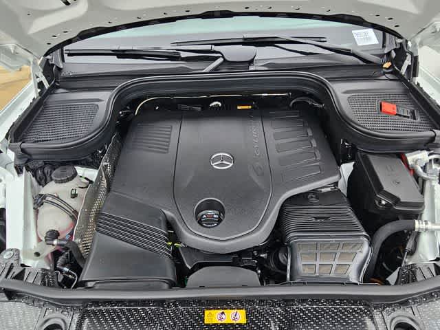 Thumbnail: 2026 Mercedes-Benz GLS - 14