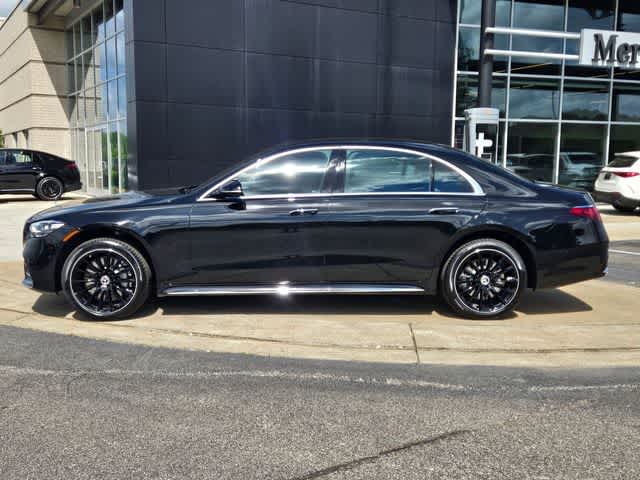 Thumbnail: 2026 Mercedes-Benz S-Class - 5