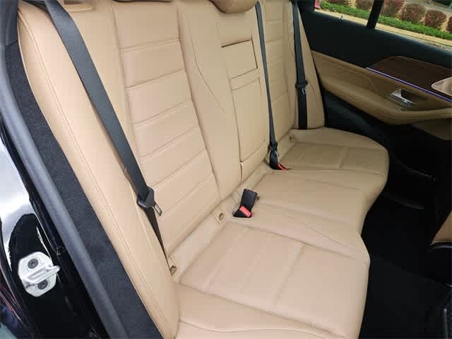 Thumbnail: 2026 Mercedes-Benz GLE - 19