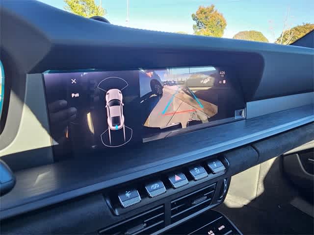 Thumbnail: 2025 Porsche 911 - 31