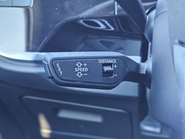 Thumbnail: 2025 Audi Q3 - 28