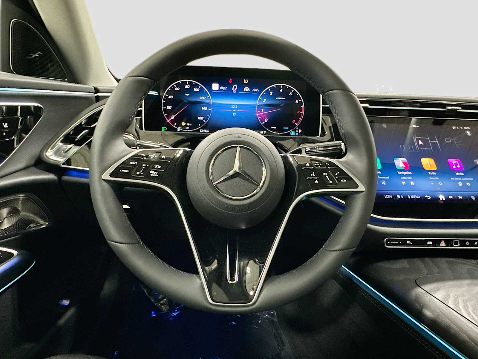 Thumbnail: 2026 Mercedes-Benz E-Class - 11