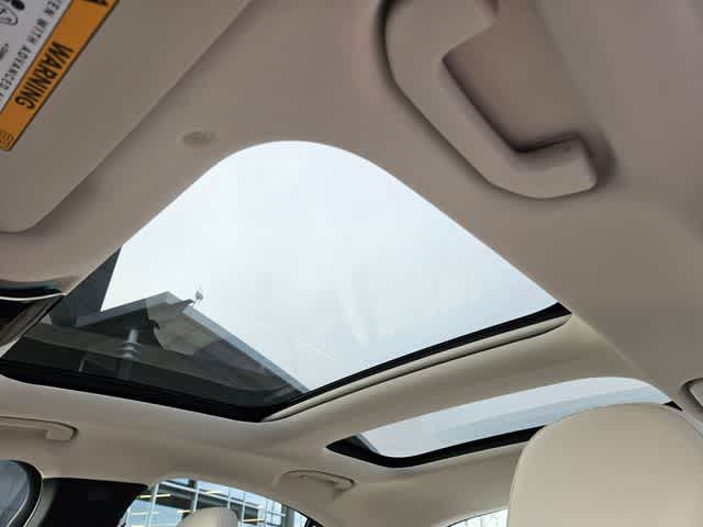 Thumbnail: 2026 Mercedes-Benz E-Class - 17