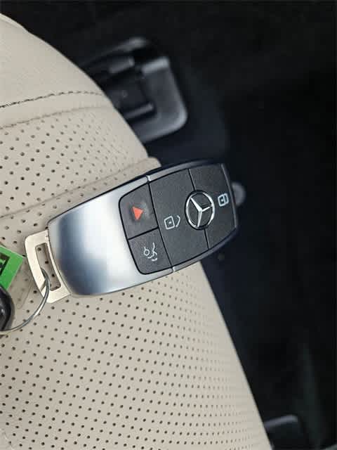 Thumbnail: 2026 Mercedes-Benz GLE - 34