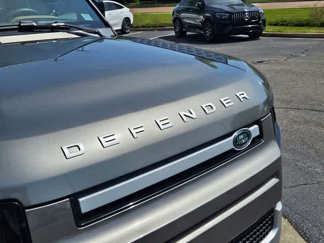 Thumbnail: 2025 Land Rover Defender - 13