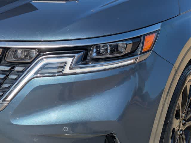 Thumbnail: 2024 Kia Carnival - 10