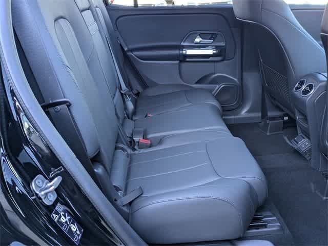 Thumbnail: 2025 Mercedes-Benz GLB - 9