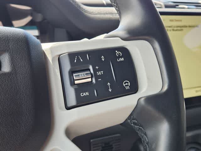 Thumbnail: 2023 Land Rover Defender - 28