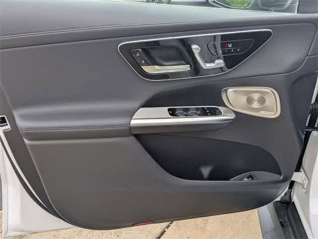 2025 Mercedes-Benz GLC 350 15