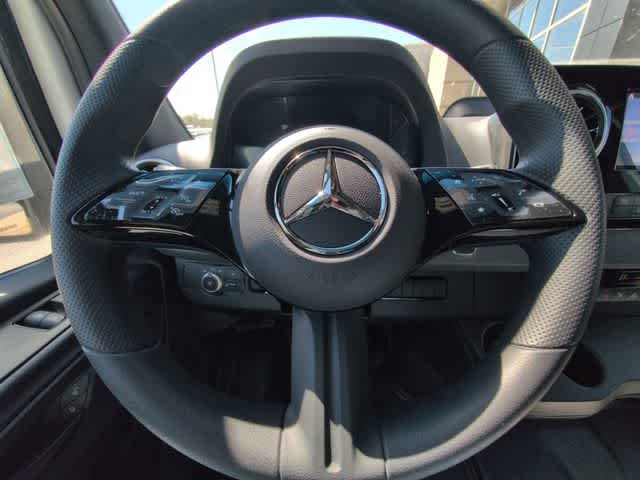 Thumbnail: 2026 Mercedes-Benz Sprinter - 20