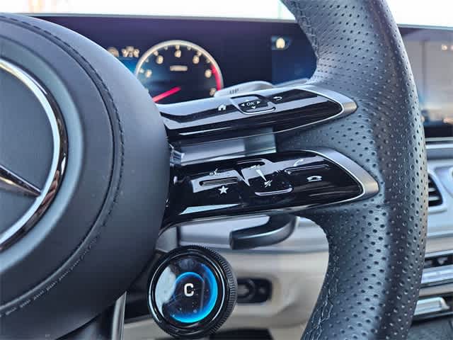 Thumbnail: 2025 Mercedes-Benz GLE - 25