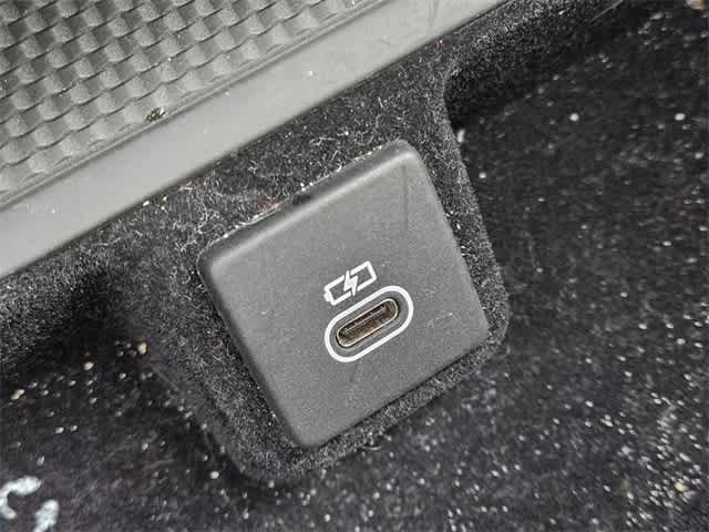 Thumbnail: 2025 Land Rover Range Rover - 34