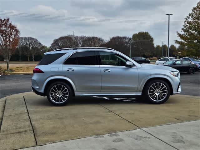 Thumbnail: 2026 Mercedes-Benz GLE - 8