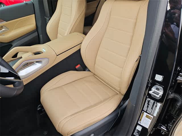 Thumbnail: 2026 Mercedes-Benz GLE - 14