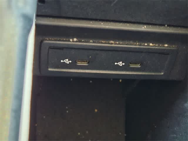 Thumbnail: 2023 Mercedes-Benz EQB - 30