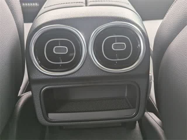2025 Mercedes Benz C 300 photo 4