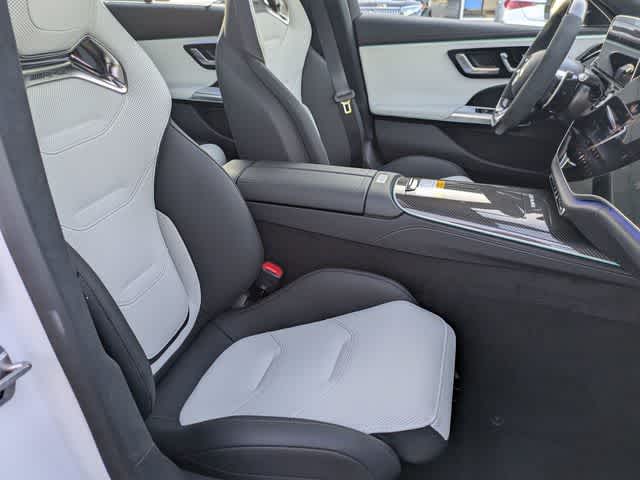 Thumbnail: 2026 Mercedes-Benz E-Class - 23