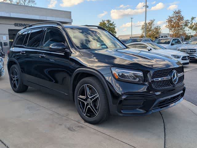 Thumbnail: 2026 Mercedes-Benz GLB - 2