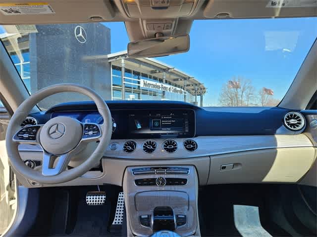 Thumbnail: 2019 Mercedes-Benz E-Class - 16