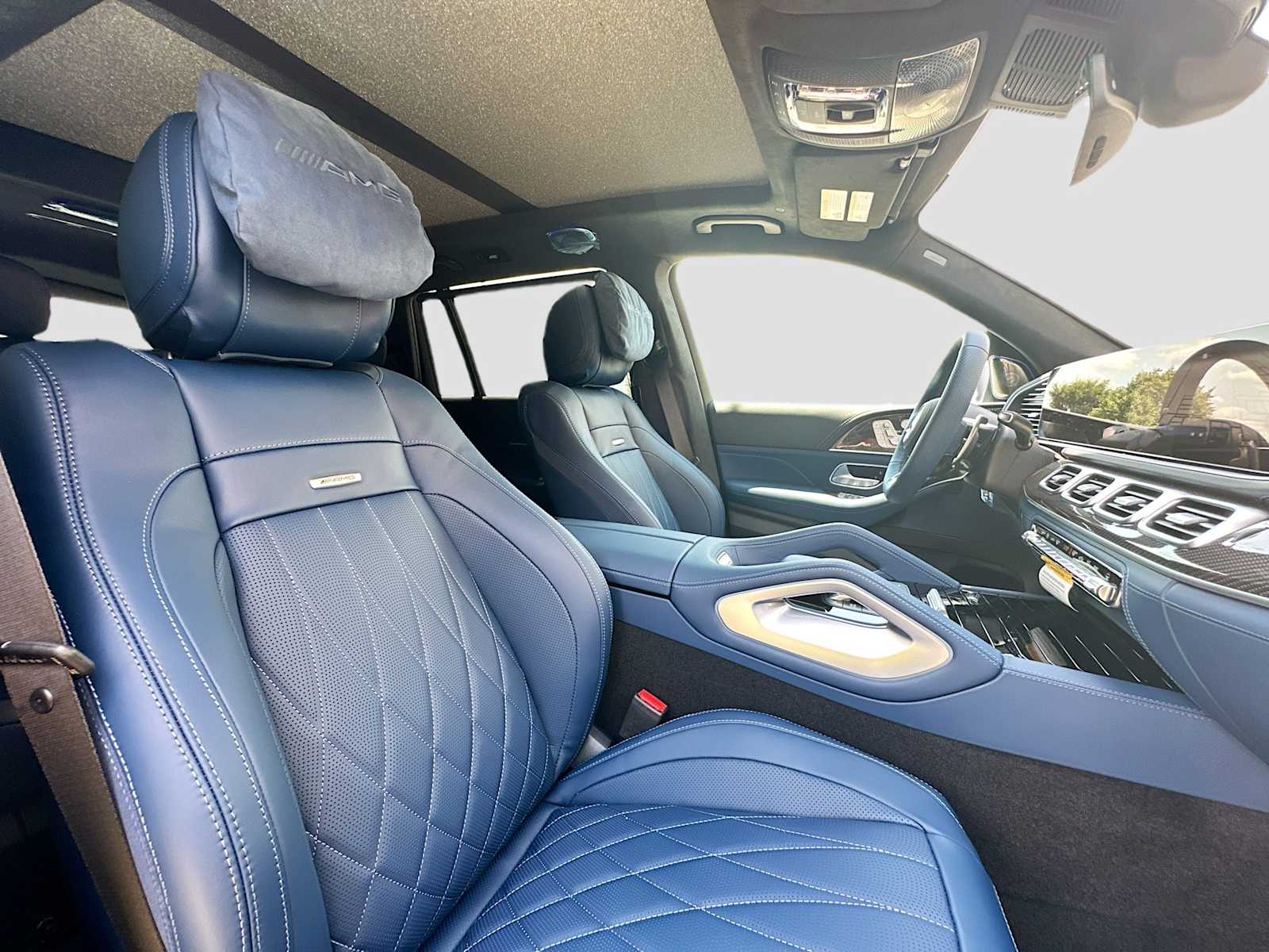 Thumbnail: 2026 Mercedes-Benz GL-Class - 31