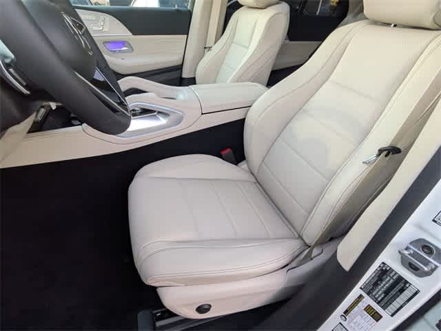 Thumbnail: 2026 Mercedes-Benz GLE - 16