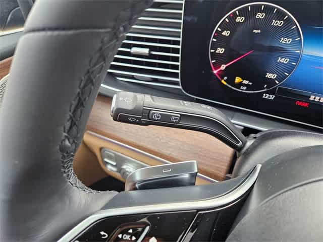 Thumbnail: 2026 Mercedes-Benz GLE - 25