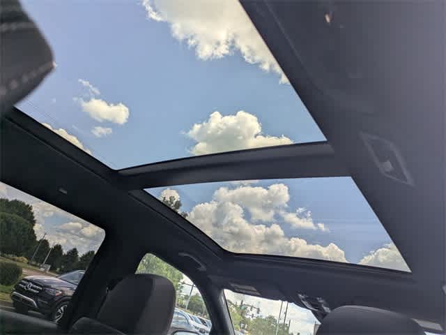 Thumbnail: 2025 Mercedes-Benz GLS - 21