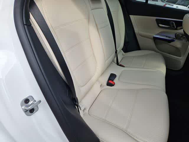 Thumbnail: 2026 Mercedes-Benz GLC - 21