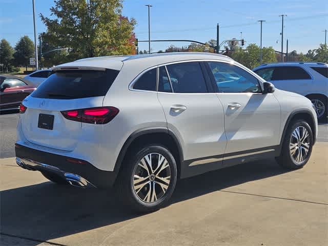 Thumbnail: 2026 Mercedes-Benz GLA - 8