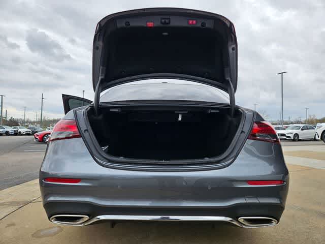 Thumbnail: 2022 Mercedes-Benz E-Class - 34